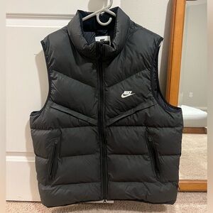 Nike puffy vest in brand new condition.